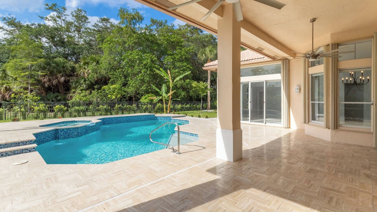 Wellington House | Wellington Luxury 5 min drive to WEF, Golf Community