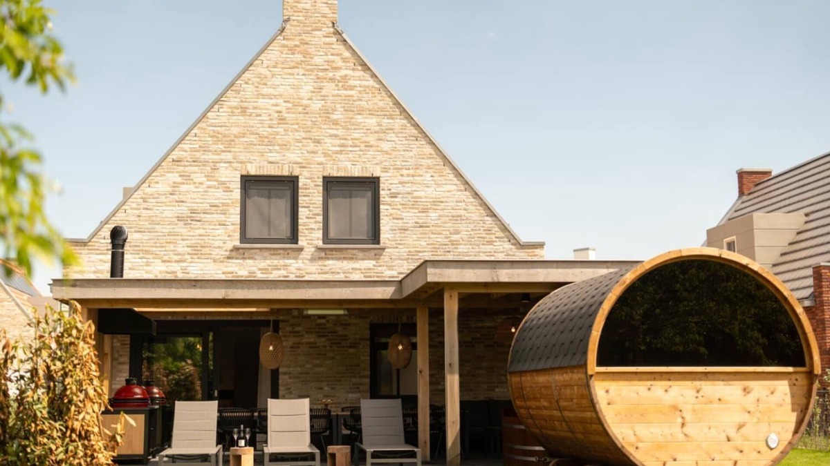 Thorn Villa | Wellness 12p - Six Bedroom Villa, Sleeps 12