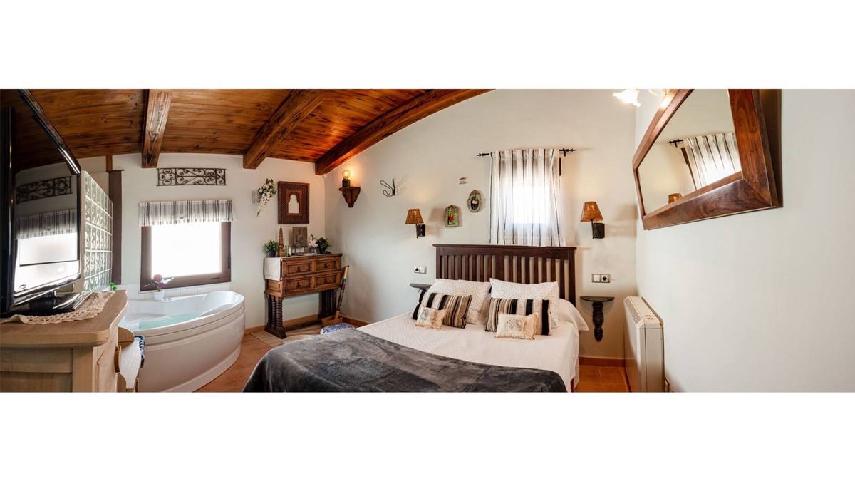 Martinamor Cottage | Wellness cottage for 2 people, with jacuzzi and within walking distance of Salamanca