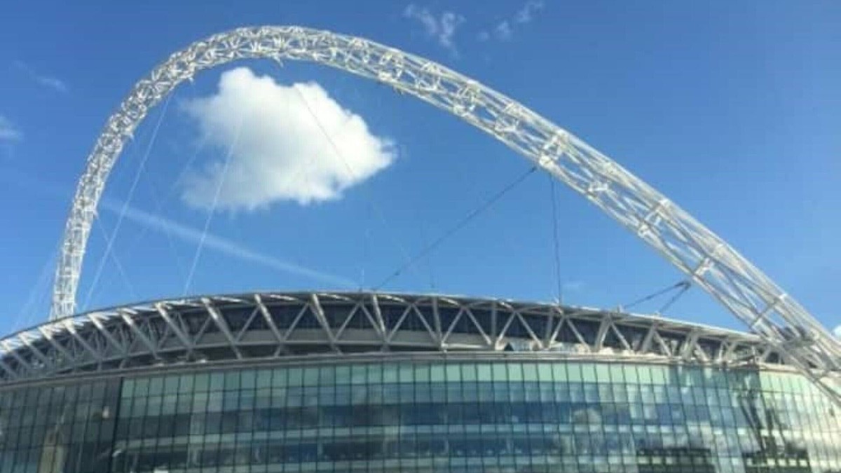 Preston Apartment | Wembley Apartment 5 min walk to underground & 15 min walk to Wembley stadium.