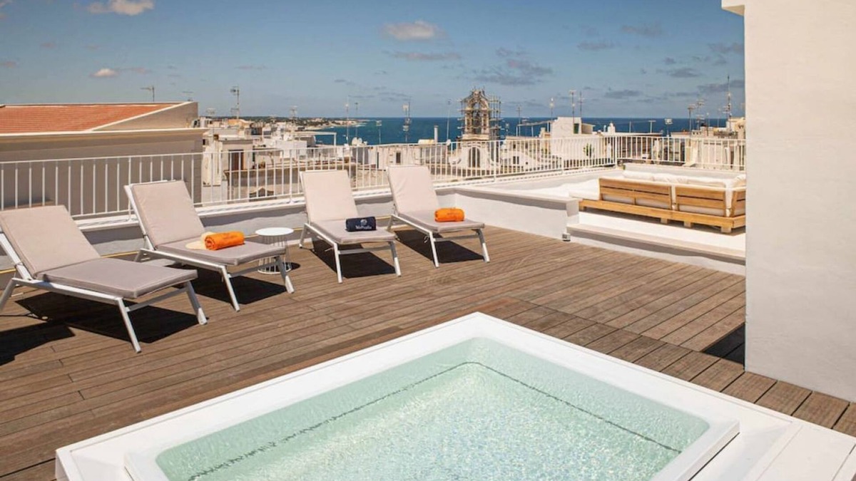 Polignano a Mare House | WePuglia-Dimora Di Mare, luxury house with priv. terrace & heated mini-pool