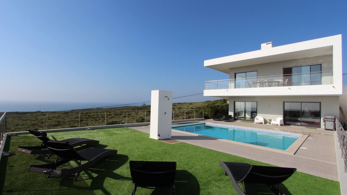Espartal Villa | West Algarve on the nature reserve/all year round with Starlink Highspeed Internet