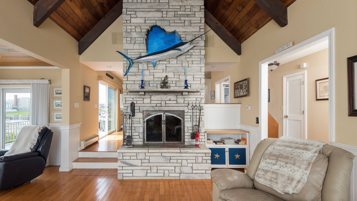 West Dennis House | West Dennis Waterfront with Deep Water Dock