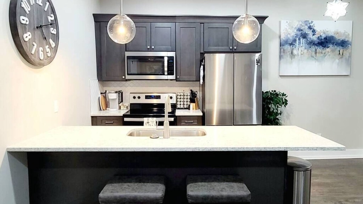 Winston - Salem Apartment | West End Jewel on Sunset