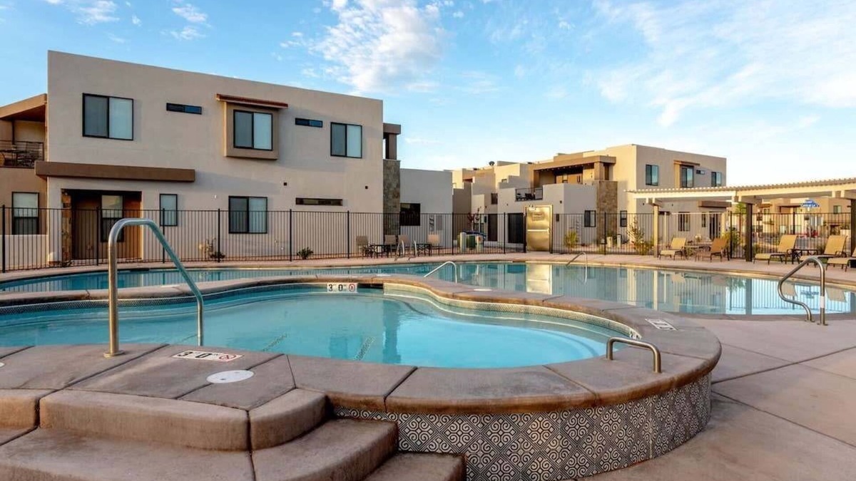 Washington House | West of Zion combined 9 bedroom w/Private Hot Tubs at Coral Canyon Resort