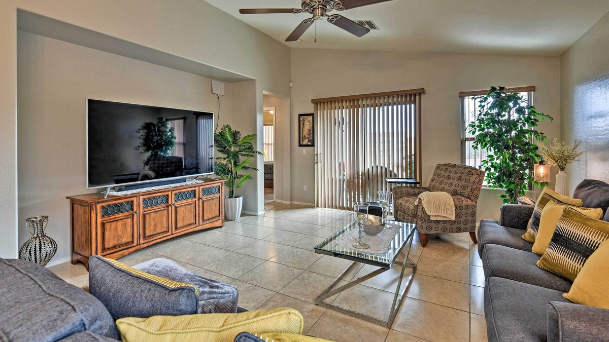 Watson Estates House | West Phoenix Home: Hike, Dine & Golf Nearby!