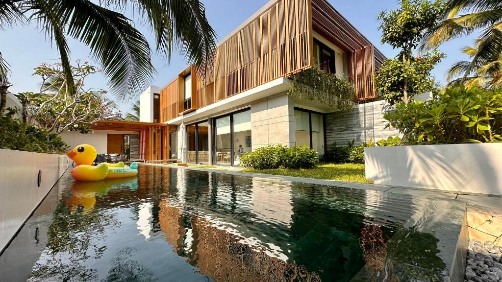 Long Beach Villa | West Phu Quoc Charm 3BR private pool villa