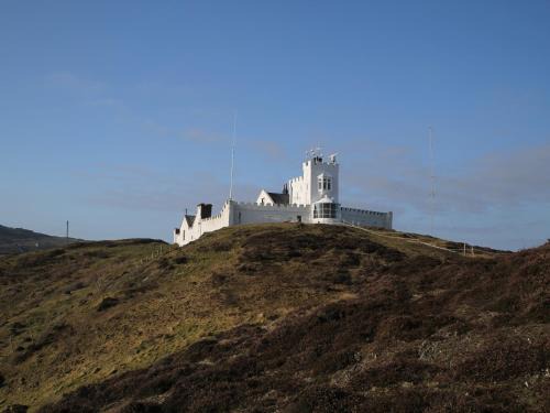 Llaneilian House | West Point Lynas Lighthouse Keeper's Cottage