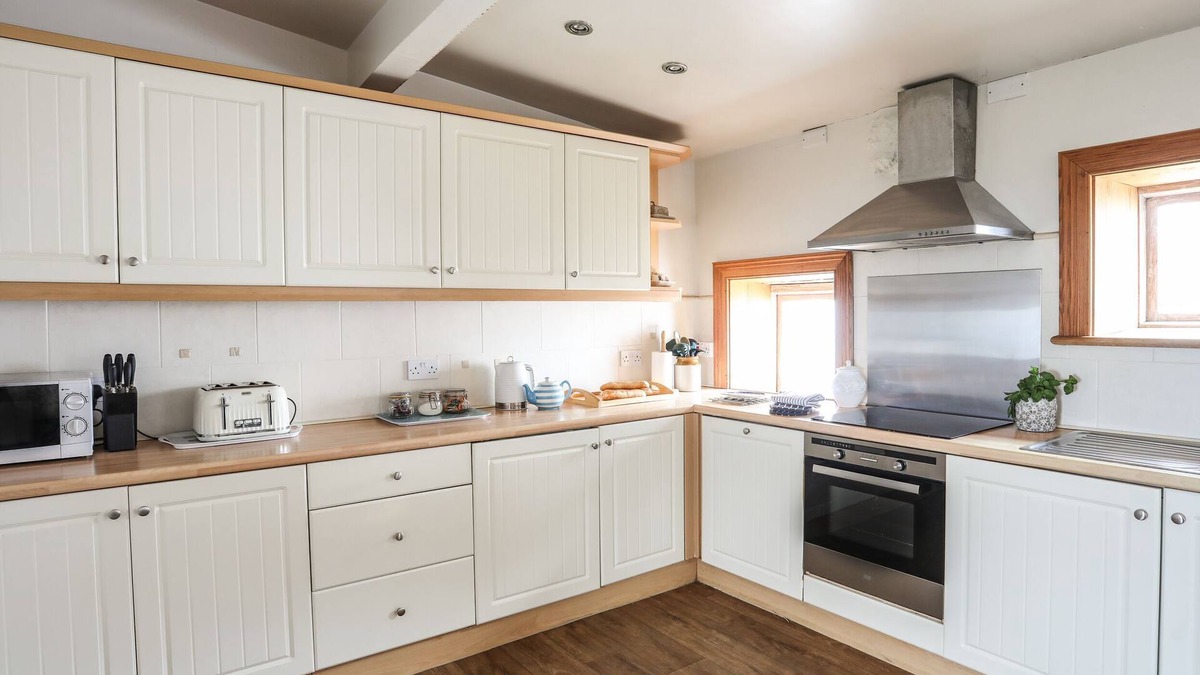 Llaneilian Cottage | West Point Lynas Lighthouse Keeper's Cottage