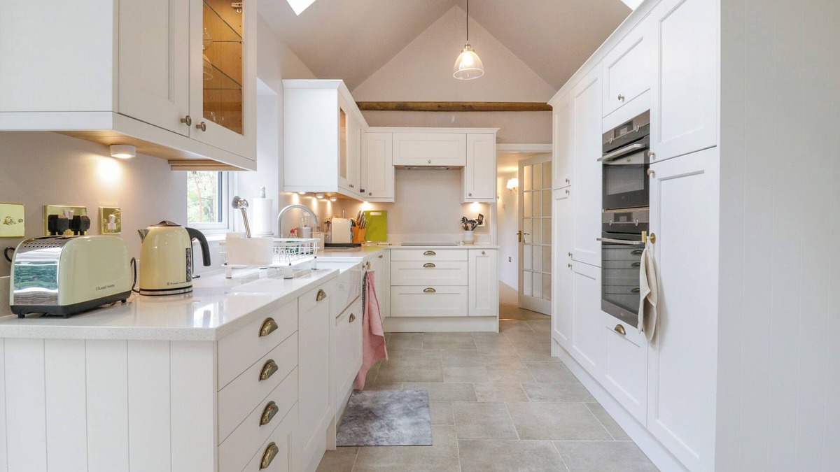 Thetford Cottage | West View