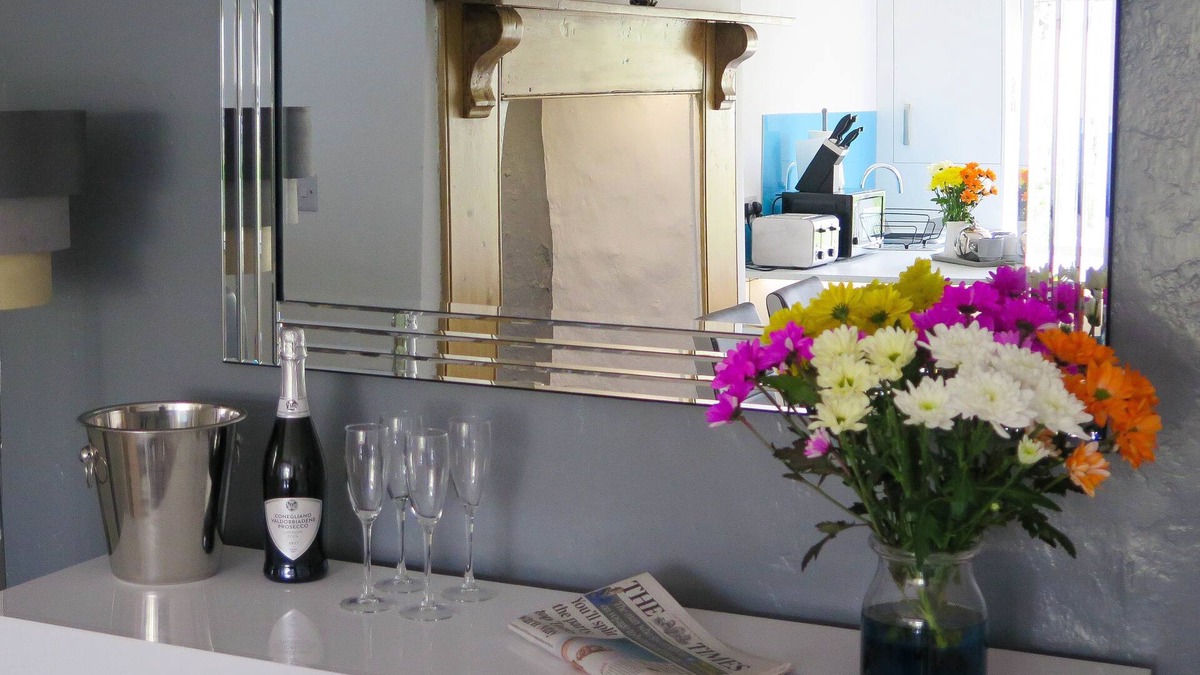 Barnstaple Cottage | Westeria Cottage