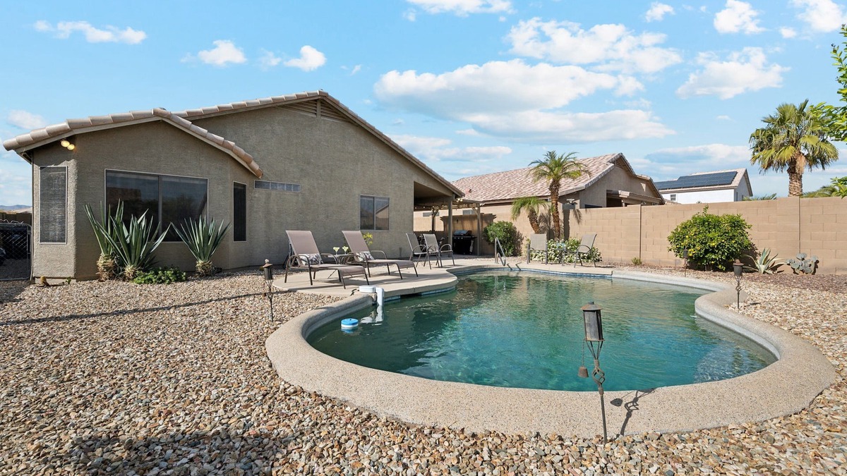Mountain Vista Ranch House | Western Belle 2 BR Home/Private Pool/Surprise