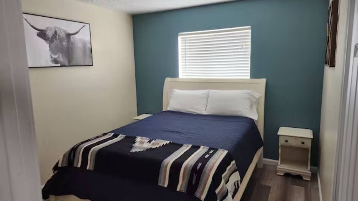 Aztec House | Western Circle