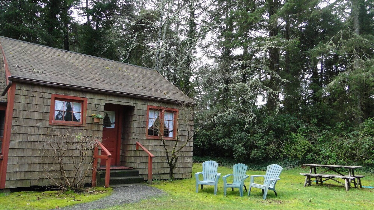 Ocean Park Cottage | Western Cottage . 1 bedroom