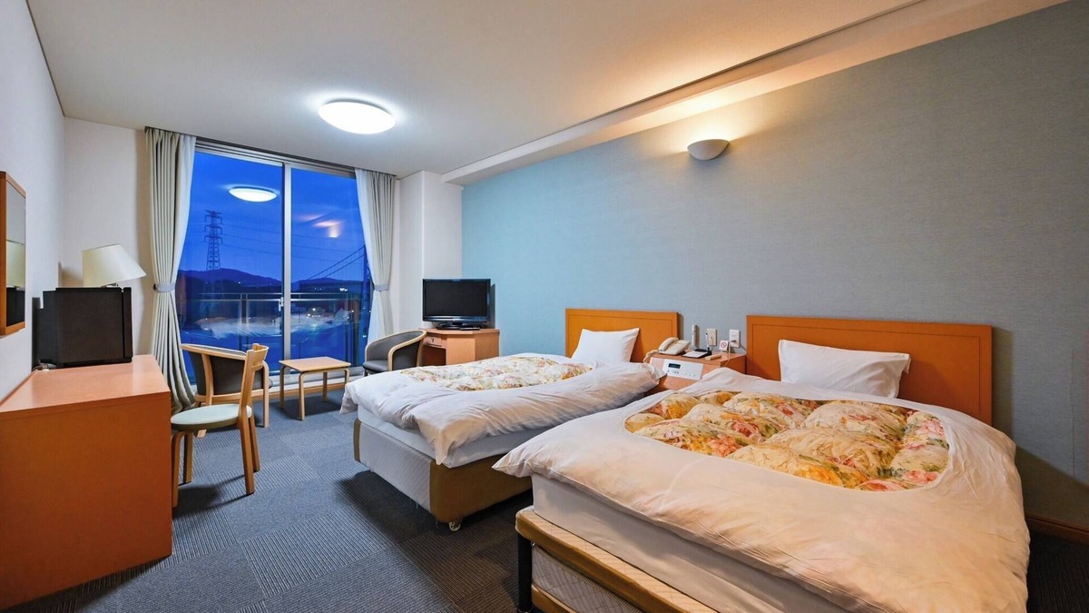 Shimonoseki Hotel | Westernstyle twin room with bath and toilet H/Shimonoseki Yamaguchi