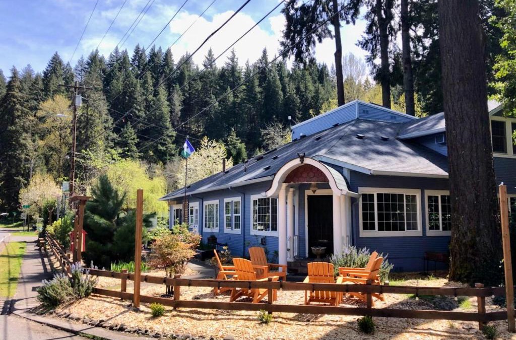 Westfir Bed & Breakfast | Westfir Lodge & Mountain Market