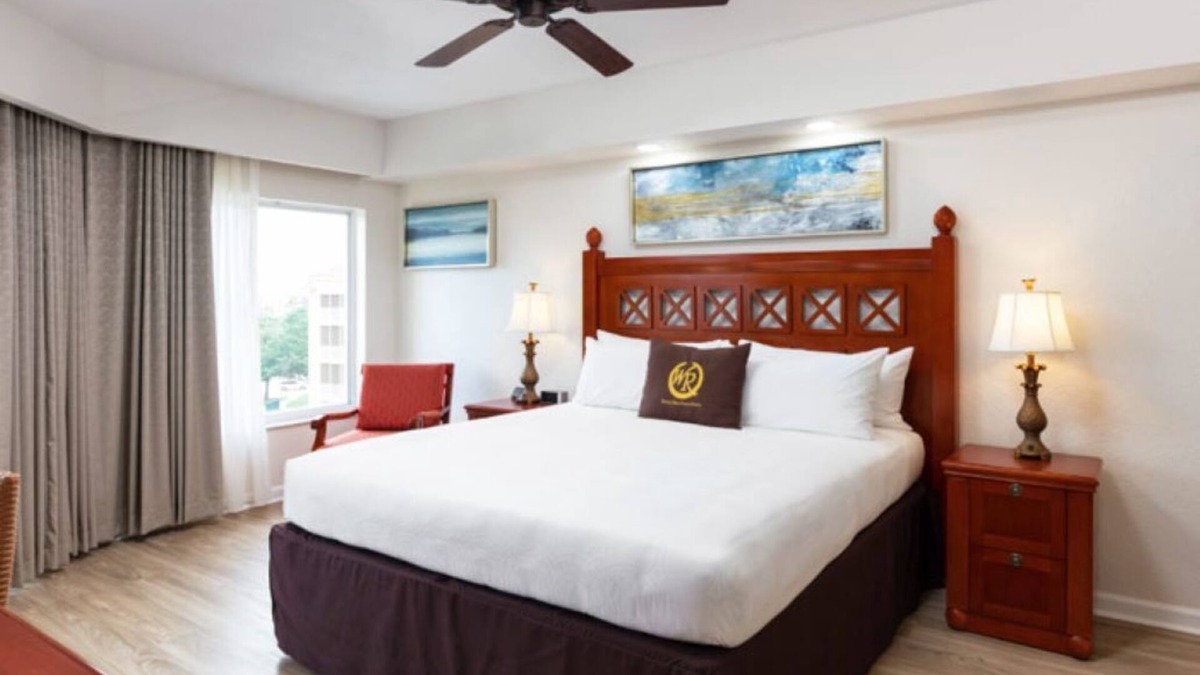 West Kissimmee Resort | Westgate Town Center with 5 water parks