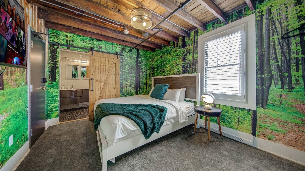 New Toronto Hotel | Westlake Hotel - The Forrest