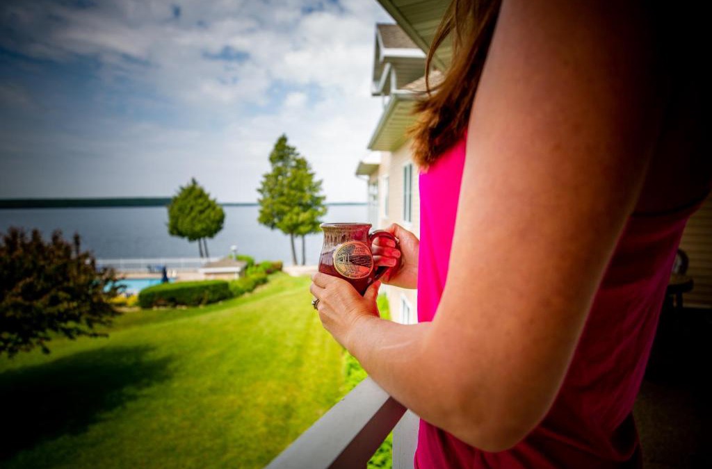 Sturgeon Bay Resort | Westwood Shores Waterfront Resort