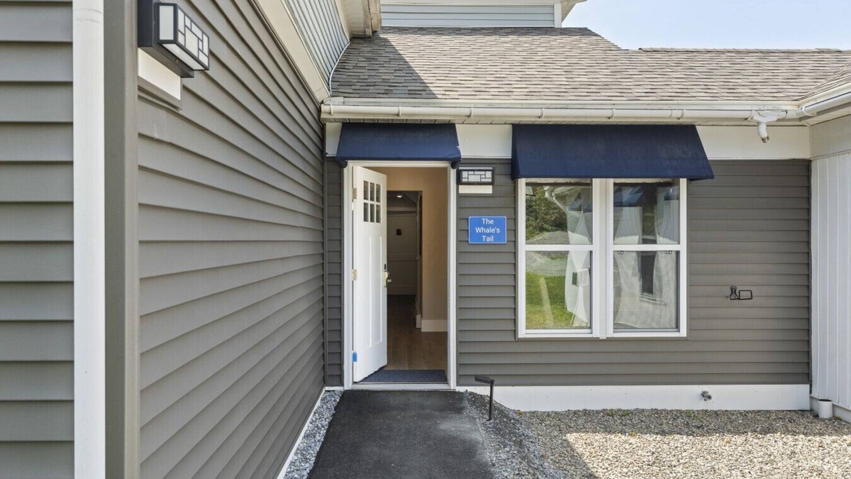Boothbay Apartment | Whale's Tail by Rocky Coast Rentals