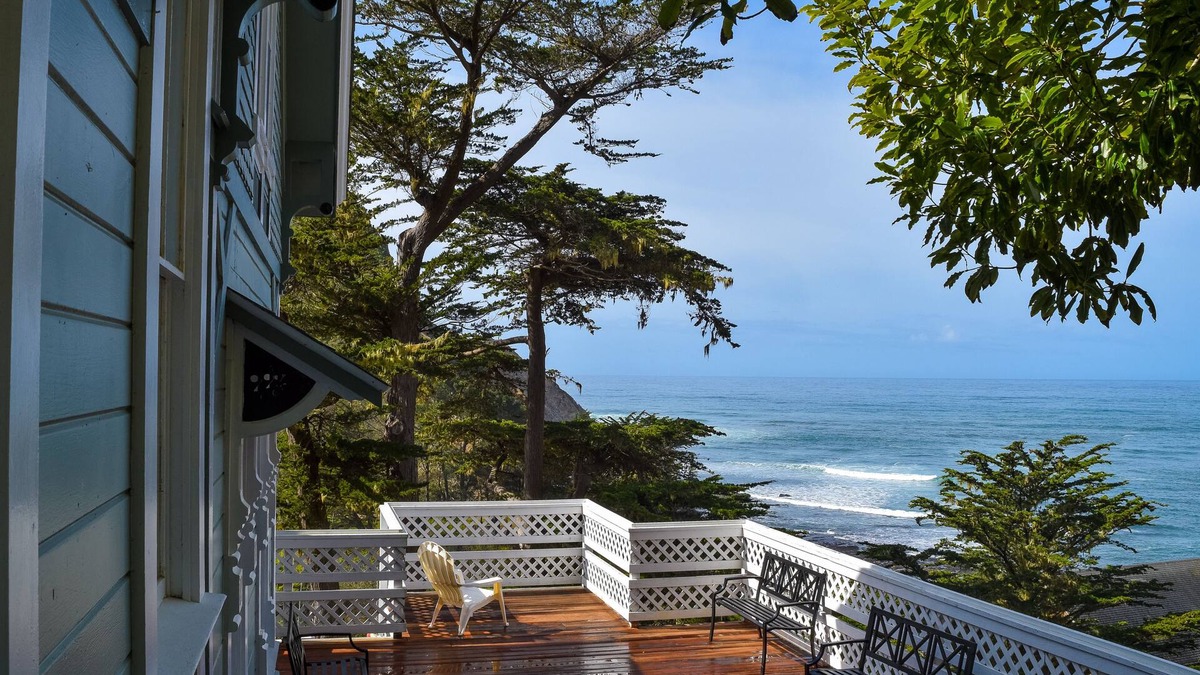 Point Arena Hotel | Wharf Master's Inn