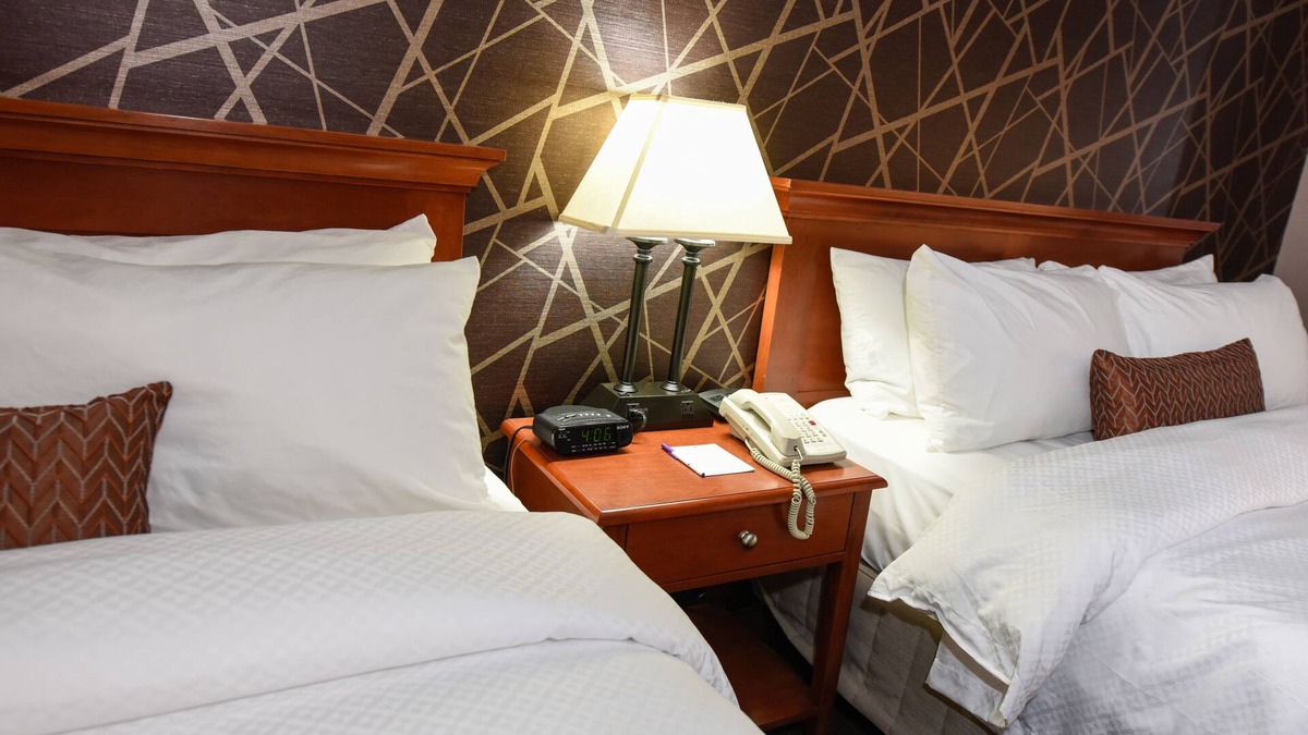 Wheeling Hotel | Wheeling Island Hotel-Casino-Racetrack