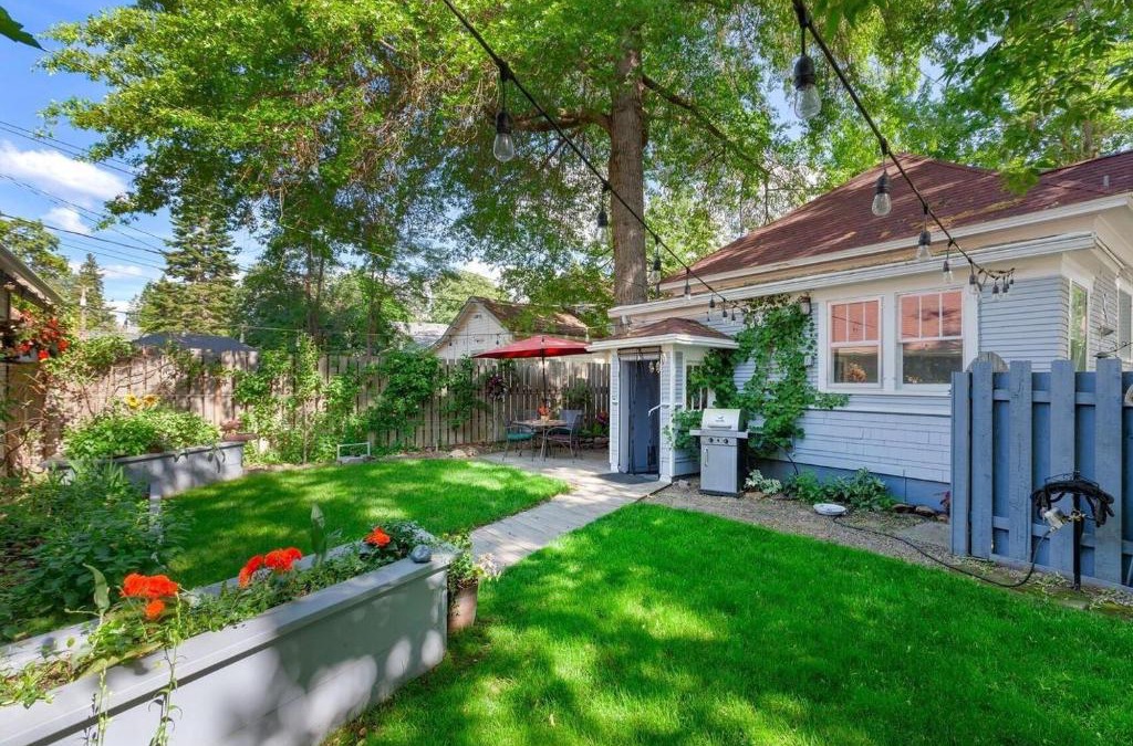 Garden District House | Whimsical Coeur dAlene Escape, Walk to Beach!
