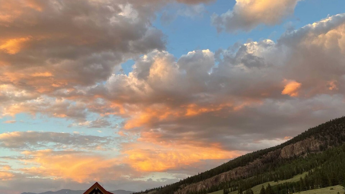 Creede Cabin | Whiskey Hill Cabin on Rio Grande National Forest