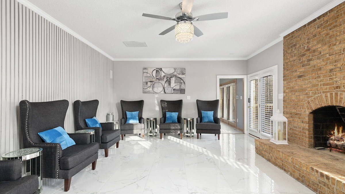 Greensboro House | Whisper Chateau