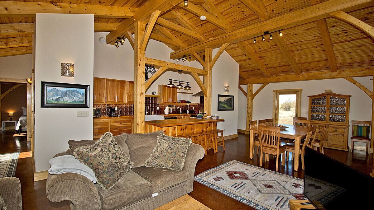 Crestone House | Whispering Hills Retreat