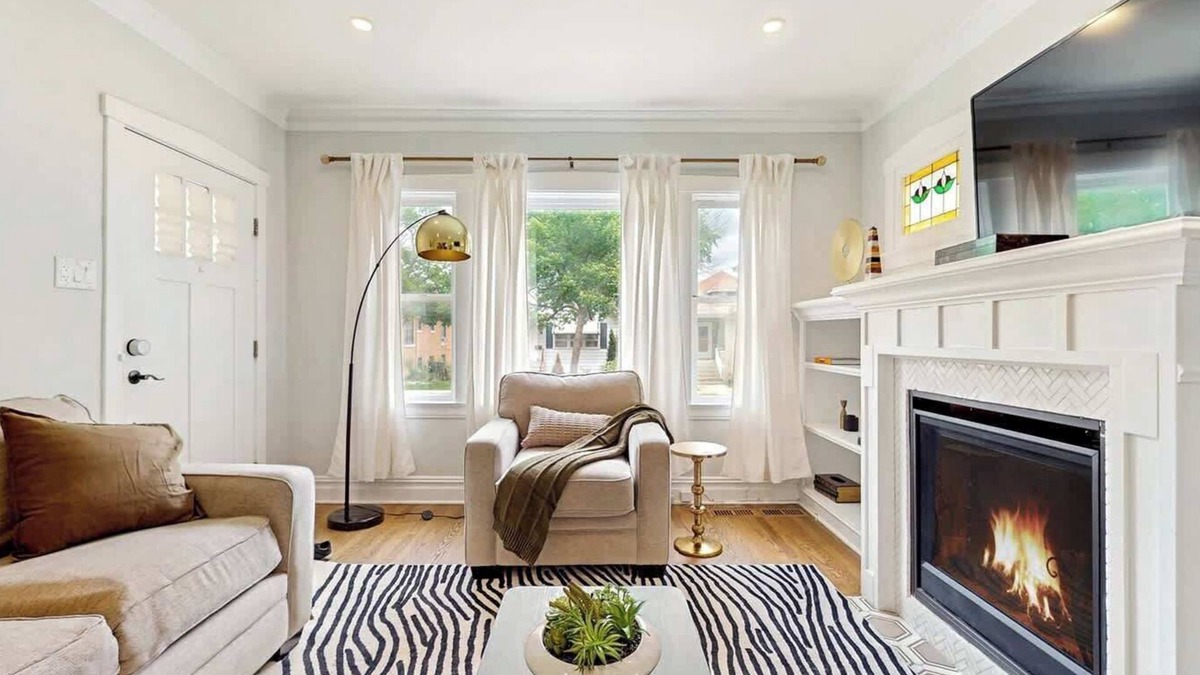 Forest Park House | Whispering Oaks Retreat!