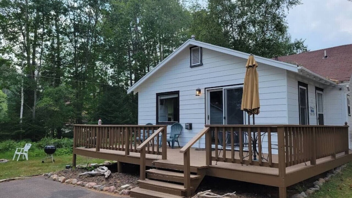 Eagle River Cabin | Whispering Pines Cabin