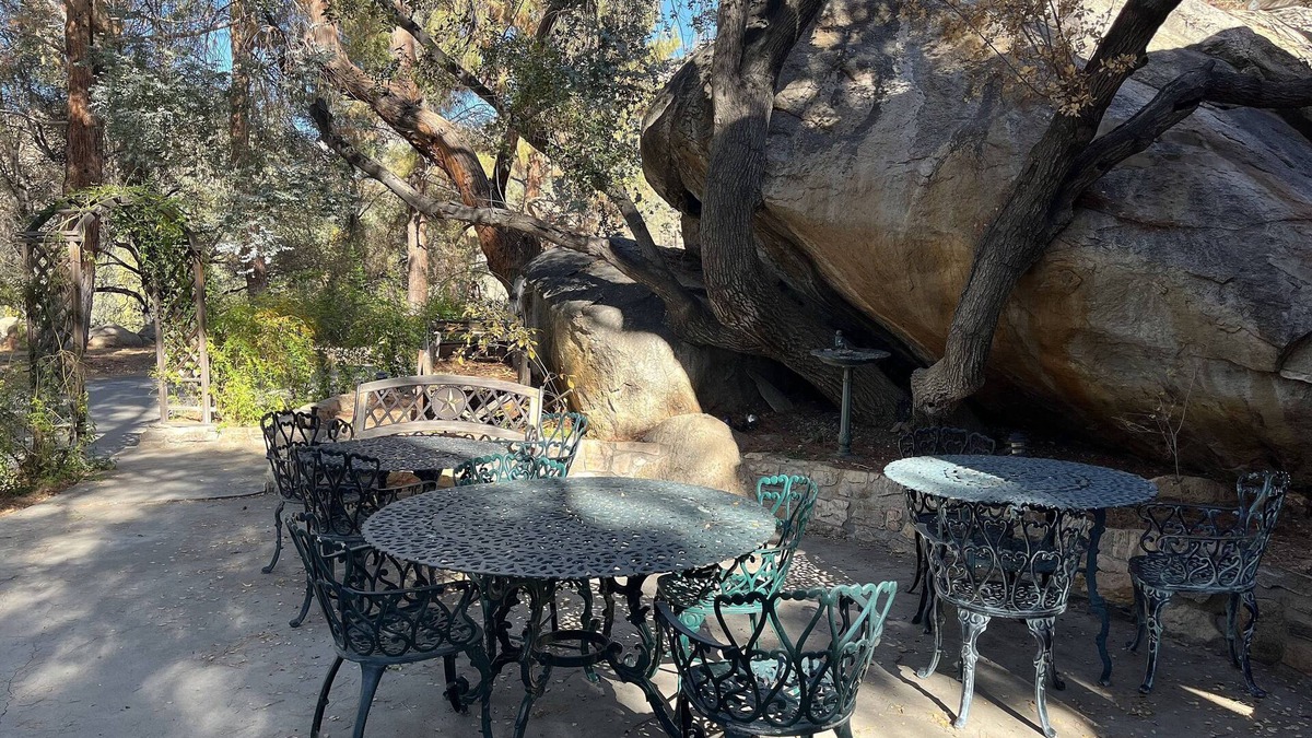 Kernville Hotel | Whispering Pines Lodge