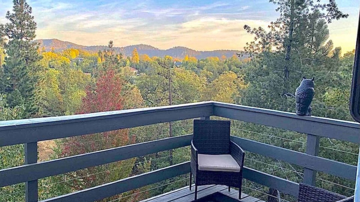 Lake Arrowhead House | Whispering Pines | Amazing Views | Family Fun