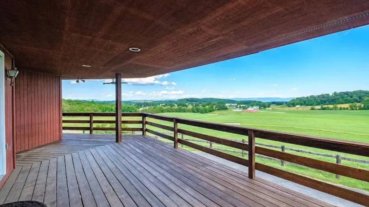 Staunton Other | Whistling Ridge Farm- 5 bedroom 3 bath home