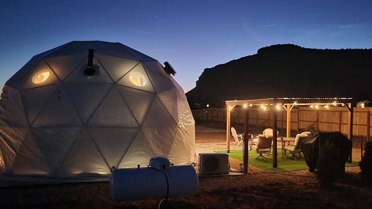 Kanab Cabin | White Camel