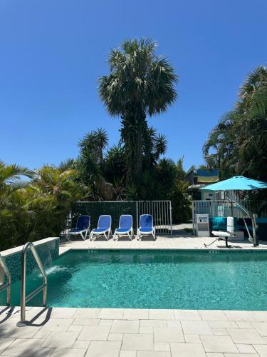 South Palm Park Neighborhood Association Hotel | White Horse Motel