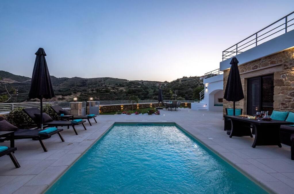 Koukounara Villa | White House Boutique