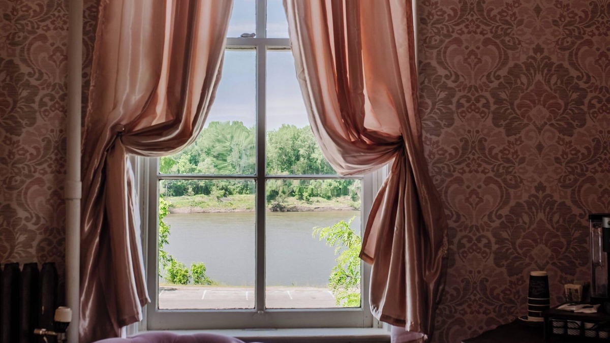 Hermann House | White House Hotel