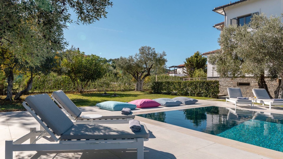 Pefkochori Villa | White House Villa | Pefkochori