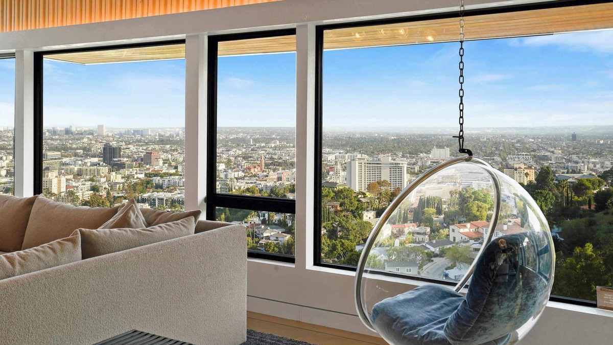 Hollywood Heights House | White Lotus by Stay Awhile Villas