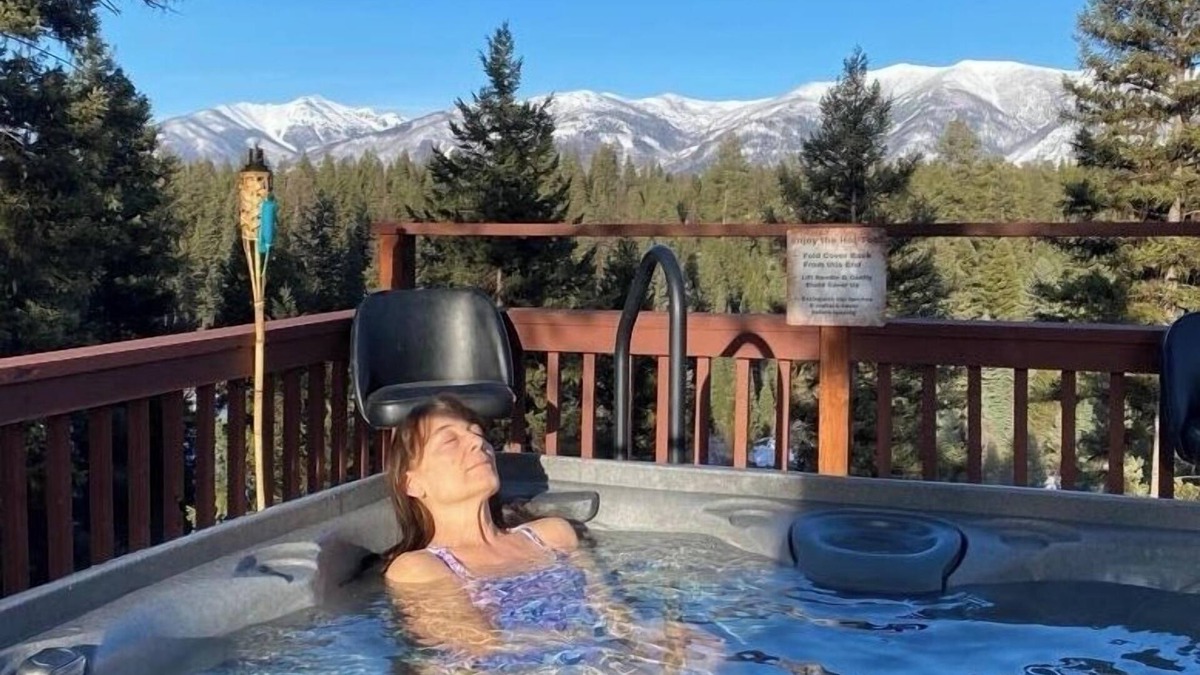 Seeley Lake Apartment | Whitetail View, Secluded, Hot Tub-Spectacular View.