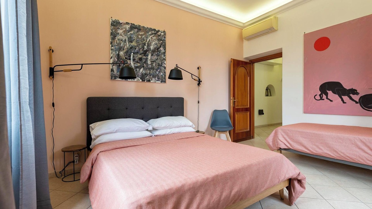 Nomentano Apartment | Whiteten Rome Apartment