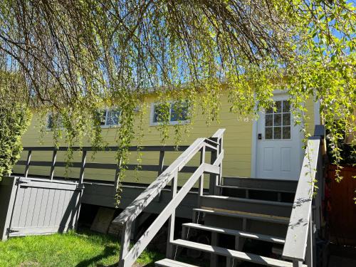 Sardis House | WHITEWATER COTTAGE