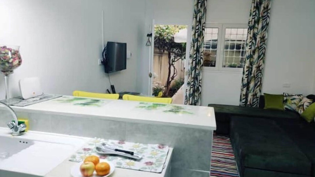 Cite La Gazelle Apartment | Whole apartment (Studio S+0) with green terrace ten minutes from the airport