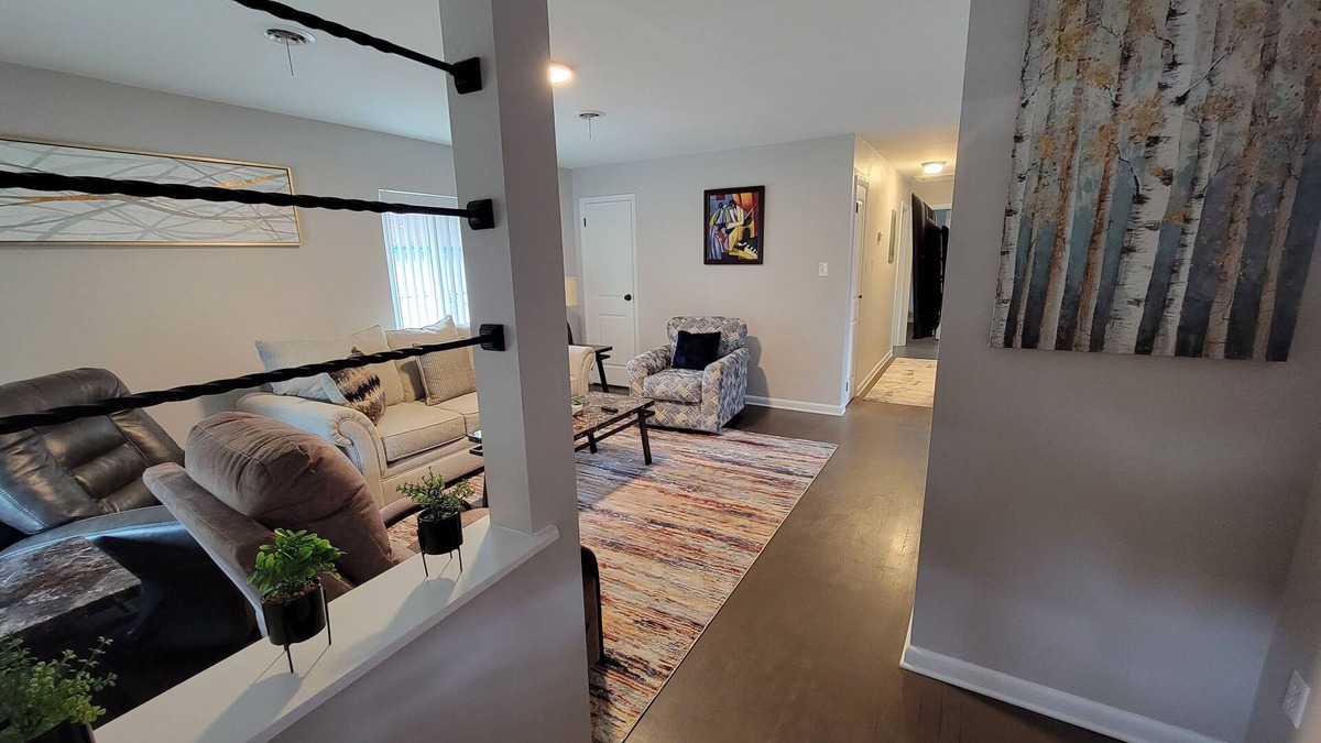 Washington House | Whole House - 3 Bedroom