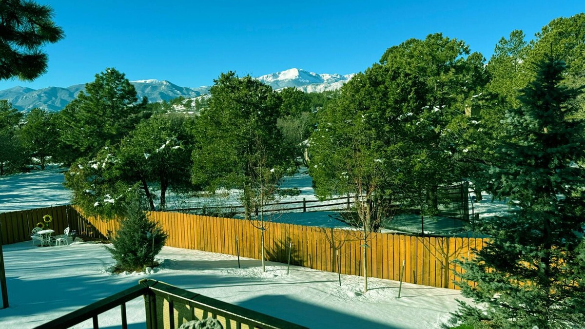 Rockrimmon House | Why Settle?—Level Up To Awesome Views Privacy & Fun Galore for 12 Hot Tub!