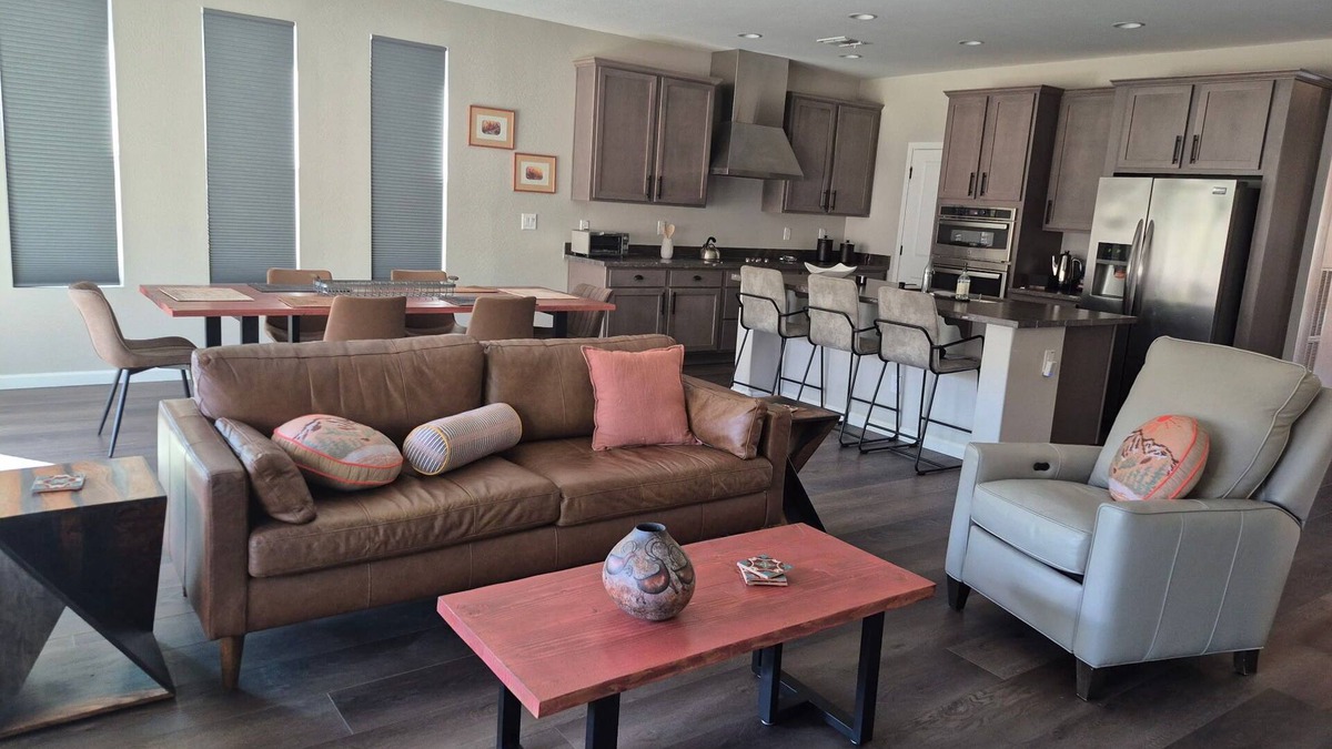 Wickenburg House | Wickenburg Ranch 2 Bdrm w/HOT TUB, walking distance to amenities