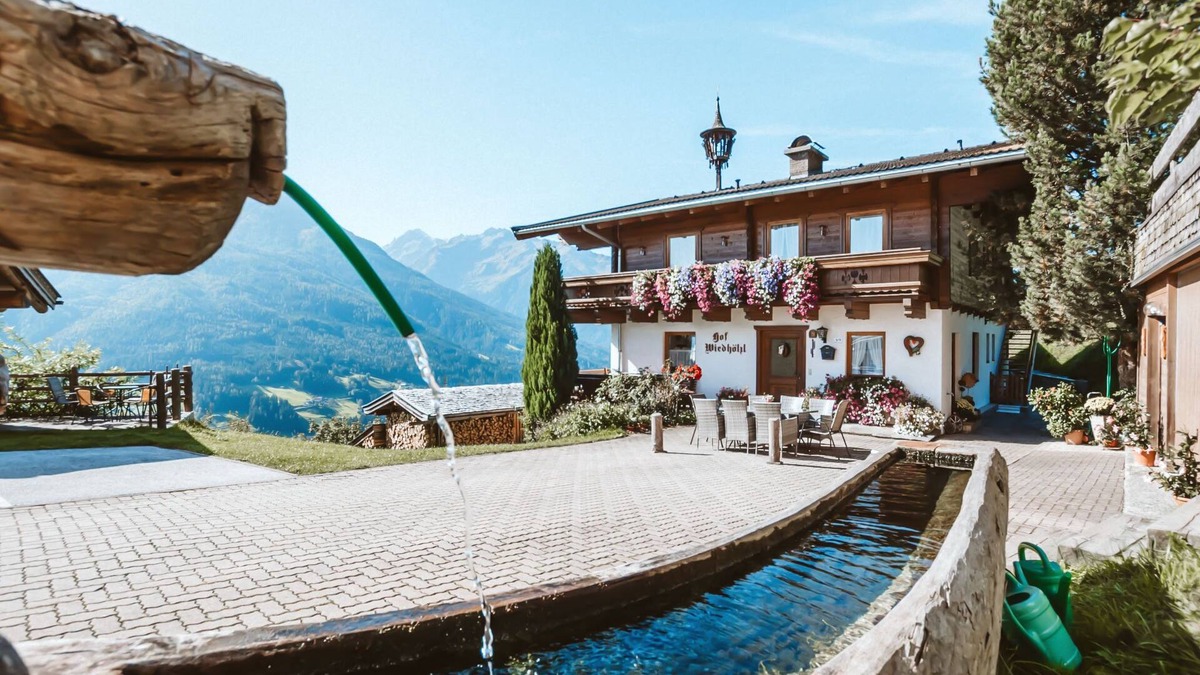 Bramberg am Wildkogel House | Wiedhölzl by Interhome