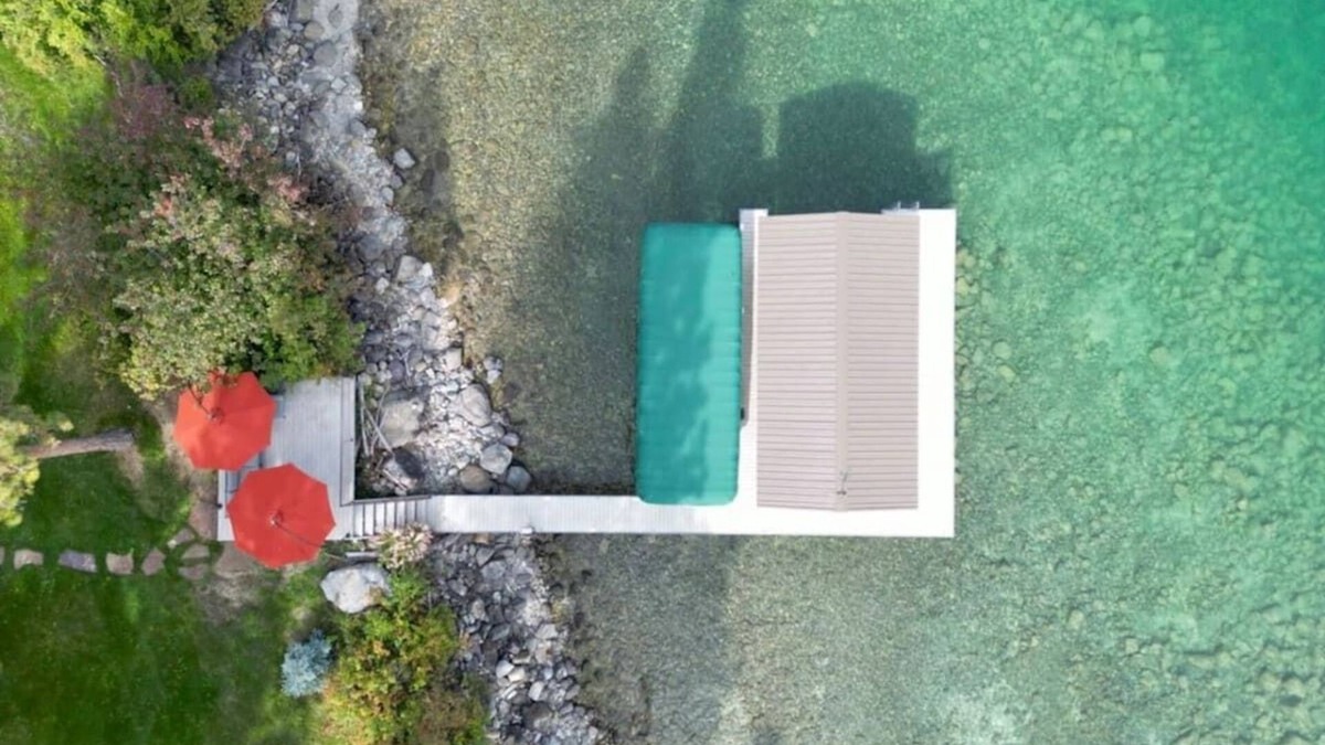 Dayton House | Wild Flower Cove Summ